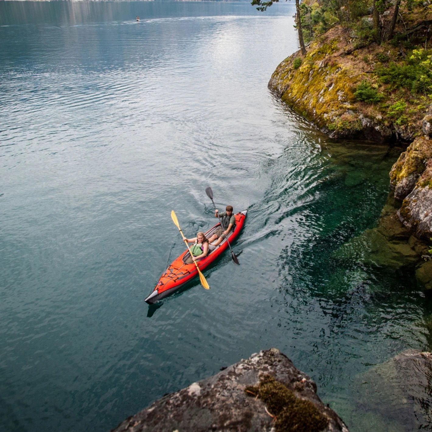 Pelican Sport Advanced Elements Inflatable AdvancedFrame™ Convertible Kayak 2 Pelican Sport Advanced Elements Inflatable AdvancedFrame™ Convertible Kayak - Image 2