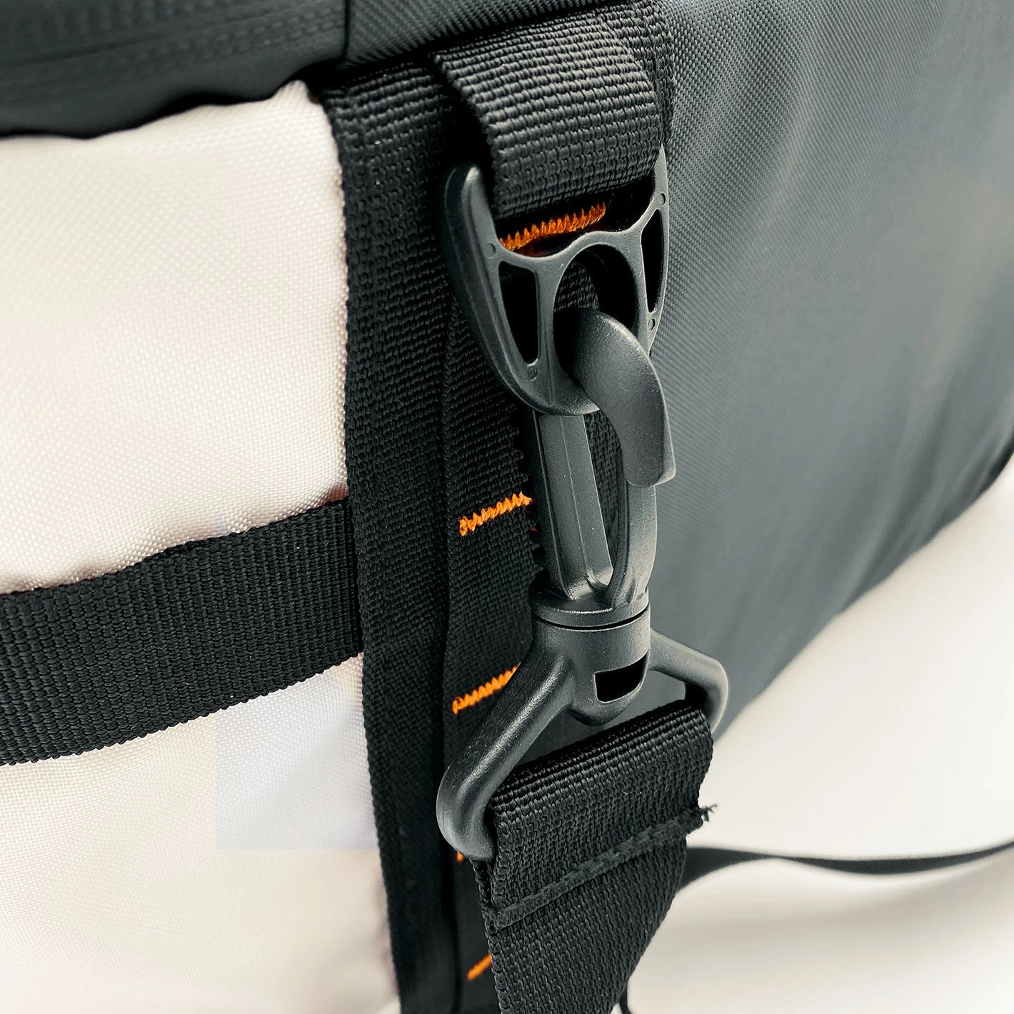 Pelican Sport Exochill Seat Pack Cooler 5 Pelican Sport Exochill Seat Pack Cooler - Image 5